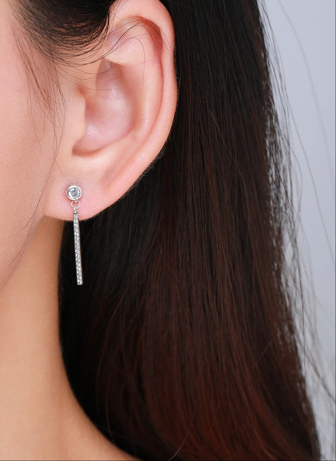 925 Sterling Silver CZ Swing Drop Earrings – Sparkling Classic Dangle Earrings for Women