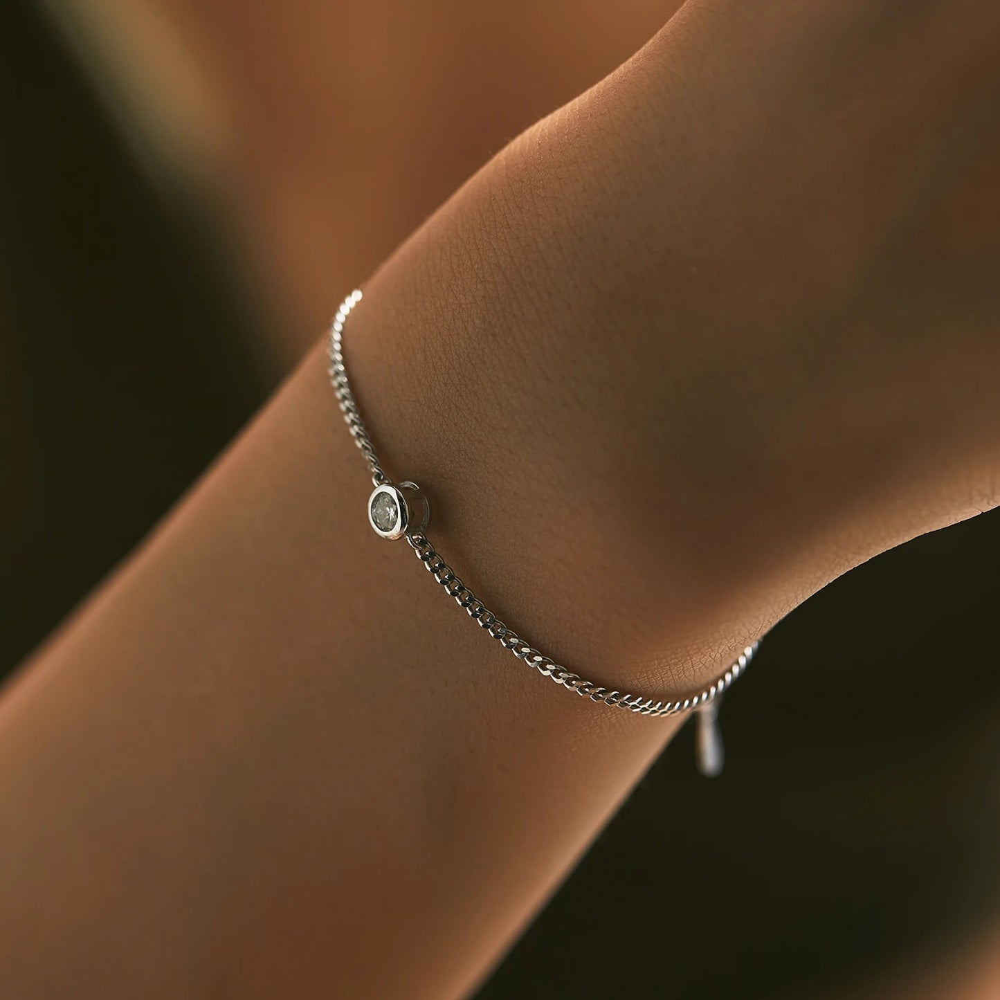 0.25CT Bezel Moissanite Bracelet – D Colour VVS1 | 925 Sterling Silver