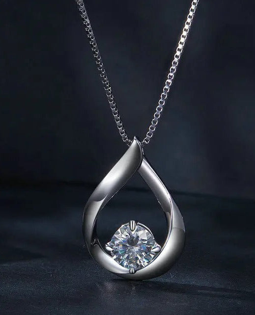 1CT D Colour VVS1 Moissanite Water Drop Necklace – 925 Sterling Silver Fine Jewellery