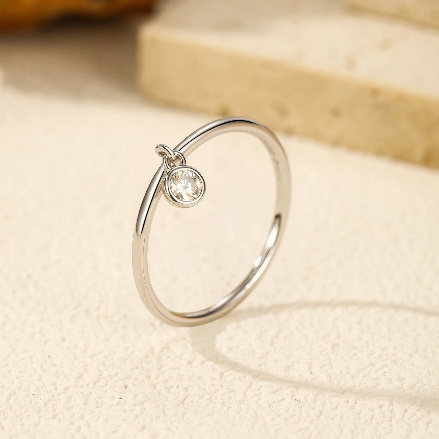 Round Moissanite Ring – D Colour VVS1 | 925 Sterling Silver