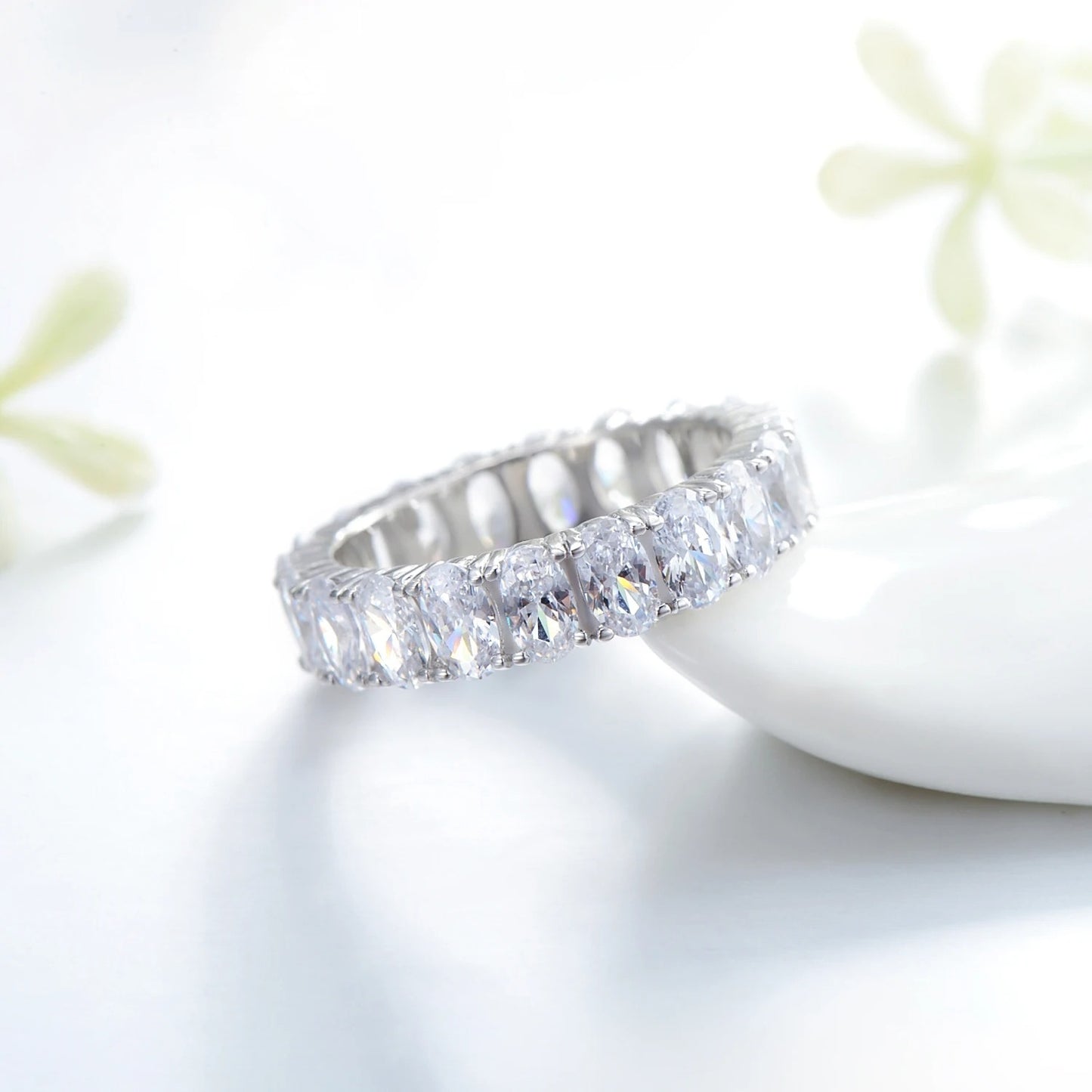 Oval Cut AAAAA CZ Ring – 925 Sterling Silver Luxury Engagement Ring