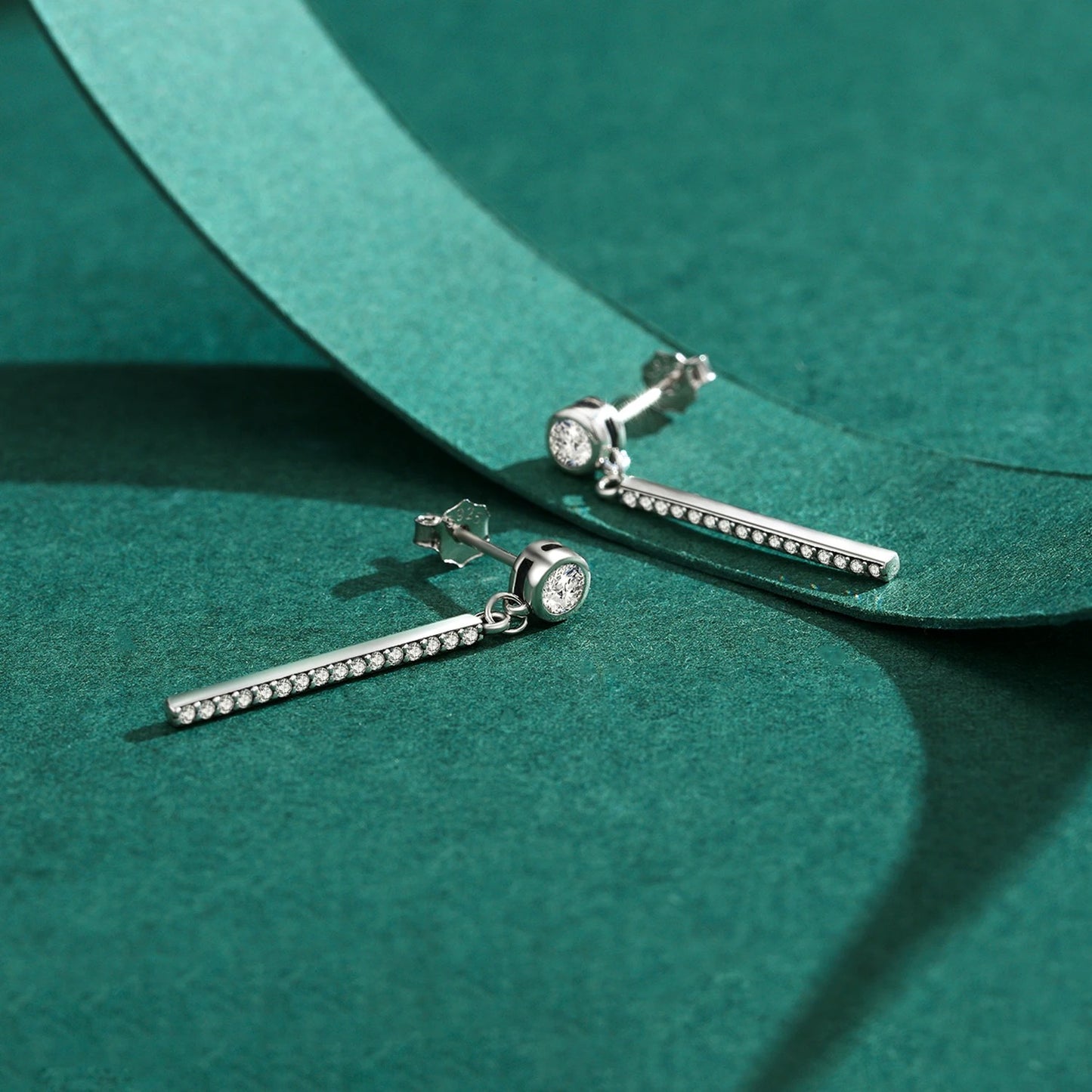 925 Sterling Silver CZ Swing Drop Earrings – Sparkling Classic Dangle Earrings for Women