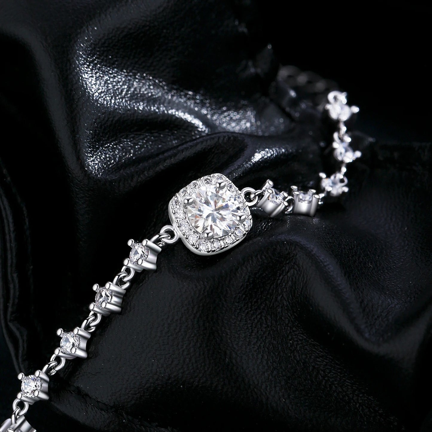 0.80CT Moissanite Halo Bracelet – D Colour VVS1 | 925 Sterling Silver Luxury Wedding Bracelet
