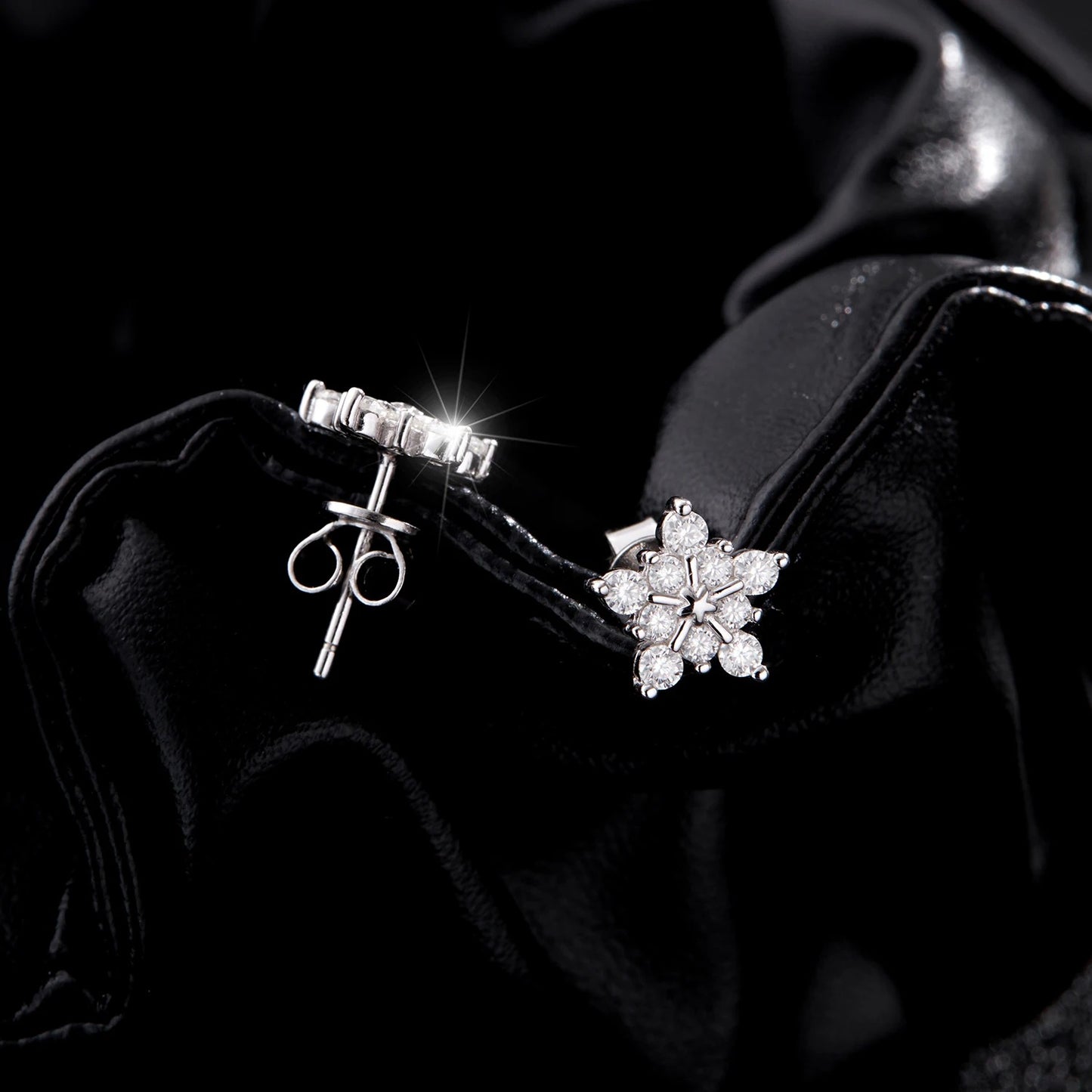 D Colour Moissanite Snowflake Stud Earrings – 925 Sterling Silver Sparkling Fine Jewellery