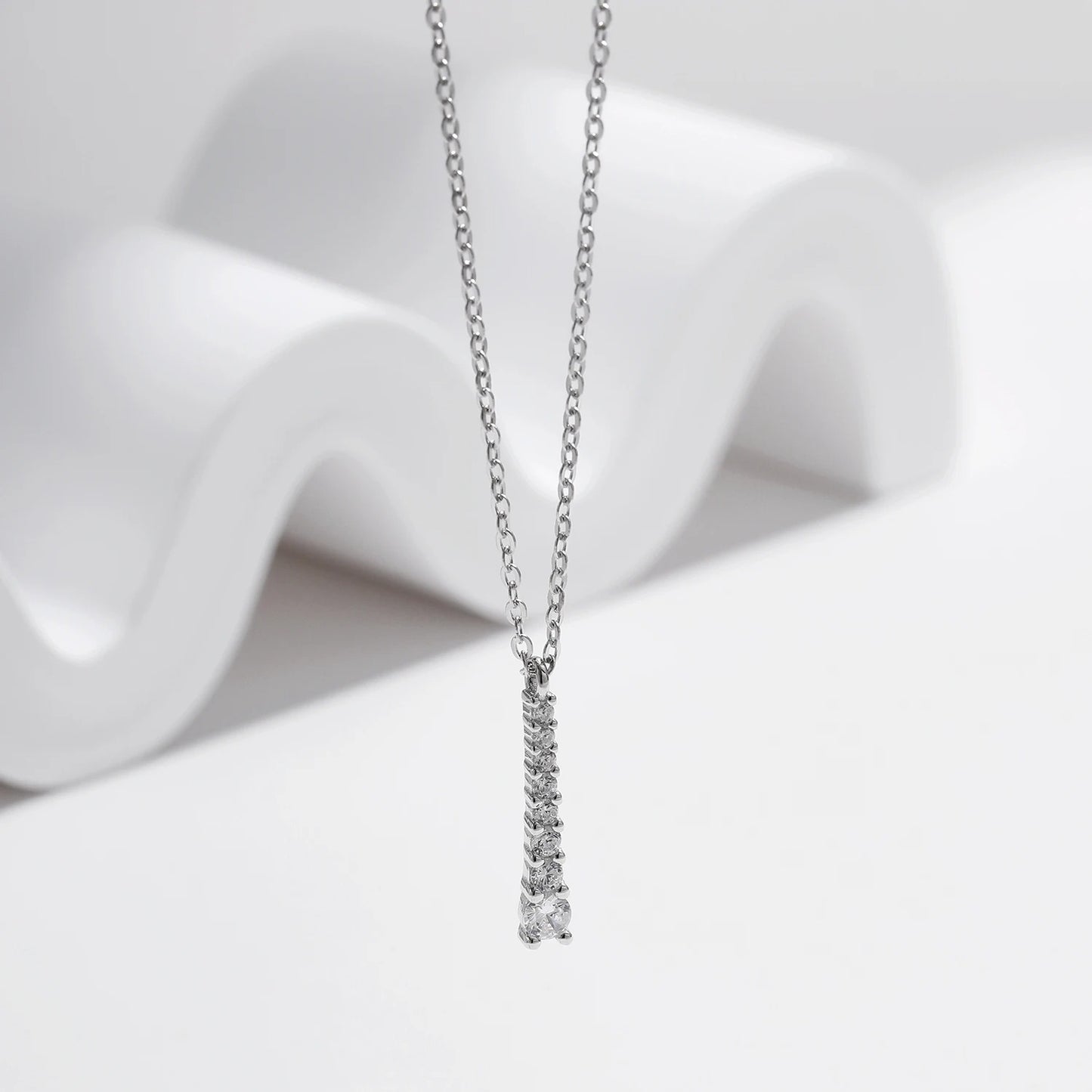 Minimalist Moissanite Necklace – 925 Sterling Silver D Colour Pendant Necklace